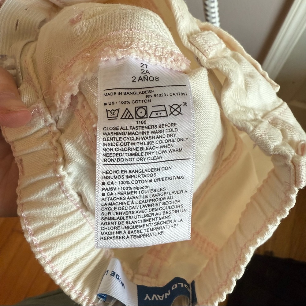 Old Navy Kids Girls Cream Wide Leg Crop Jeans Size 2T Adjustable Waist - Picture 5 of 6